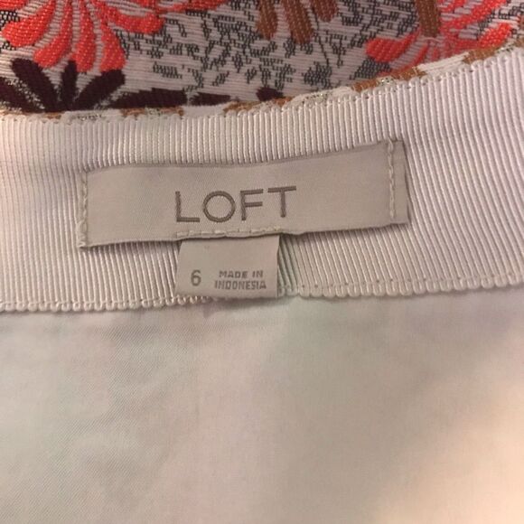 LOFT Pencil Skirt Women's Size 6 Cream Metallic & Pink Scroll Pattern Jacquard - Picture 6 of 6